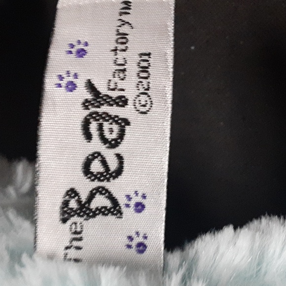 2001 Vintage The Bear Factory Baby Blue Teddy with Partial Pirate Outfit - Picture 2 of 3